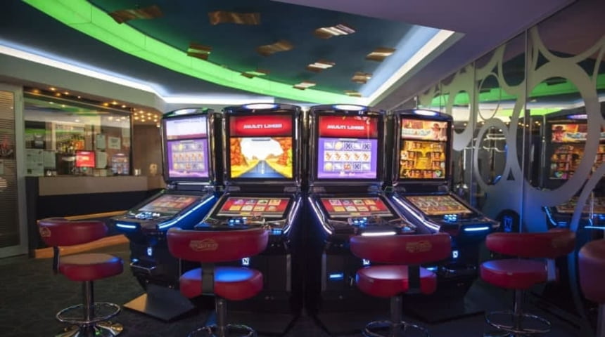 Las Vegas by Play Park Roma Angelo Emo Slot Hall