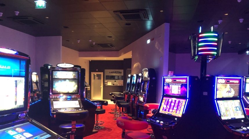 Las Vegas by Play Park Cesano Maderno Slot Hall